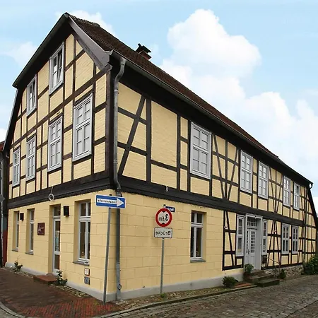 Apartment In Plau Am See By The Lake, Cleaning Included Lejlighed Plau am See