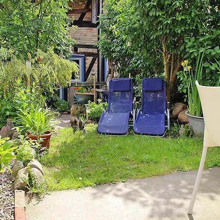 Apartment In Plau Am See By The Lake, Cleaning Included Lejlighed Plau am See